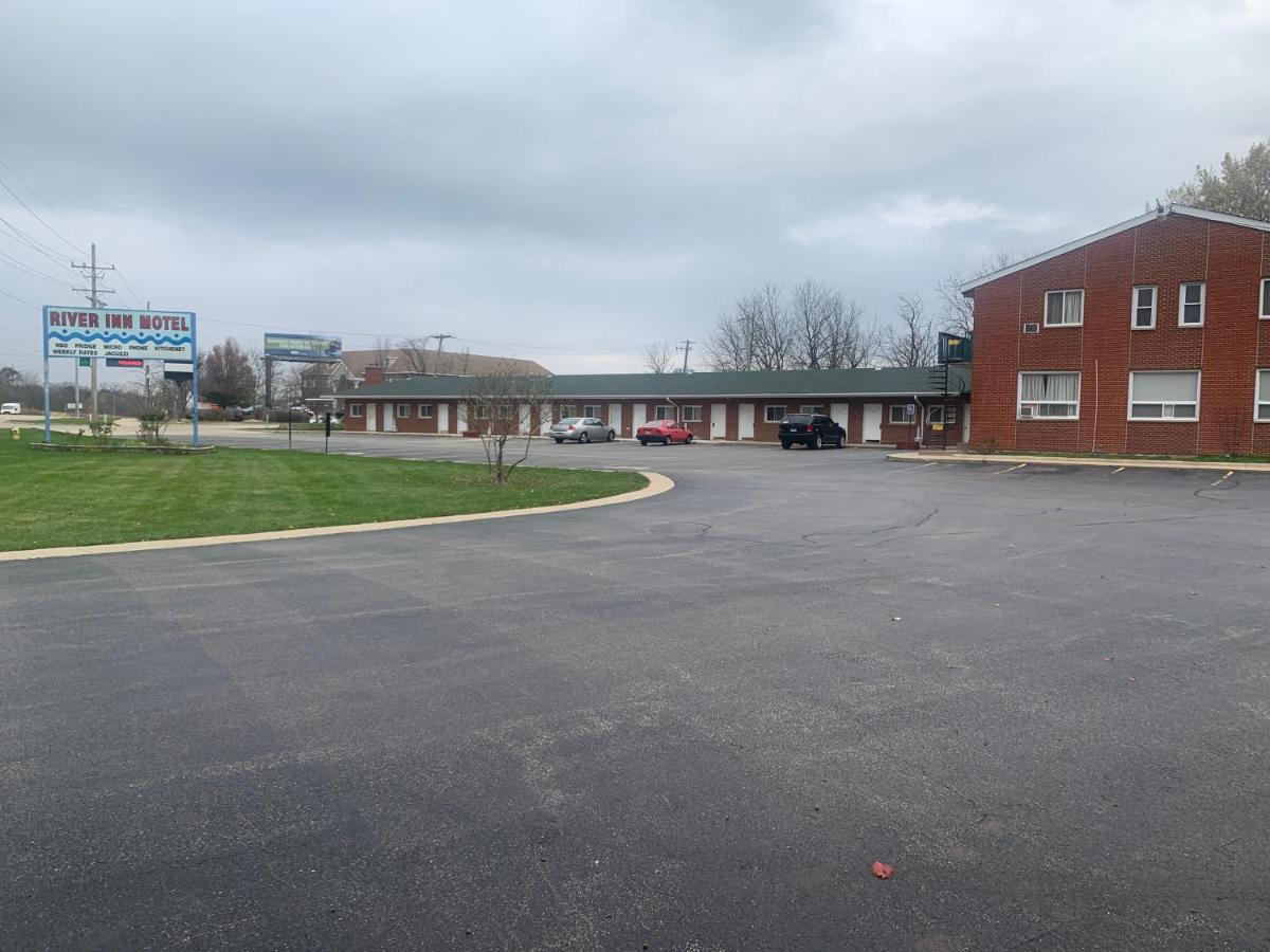 River Inn Motel Fox River Grove Buitenkant foto
